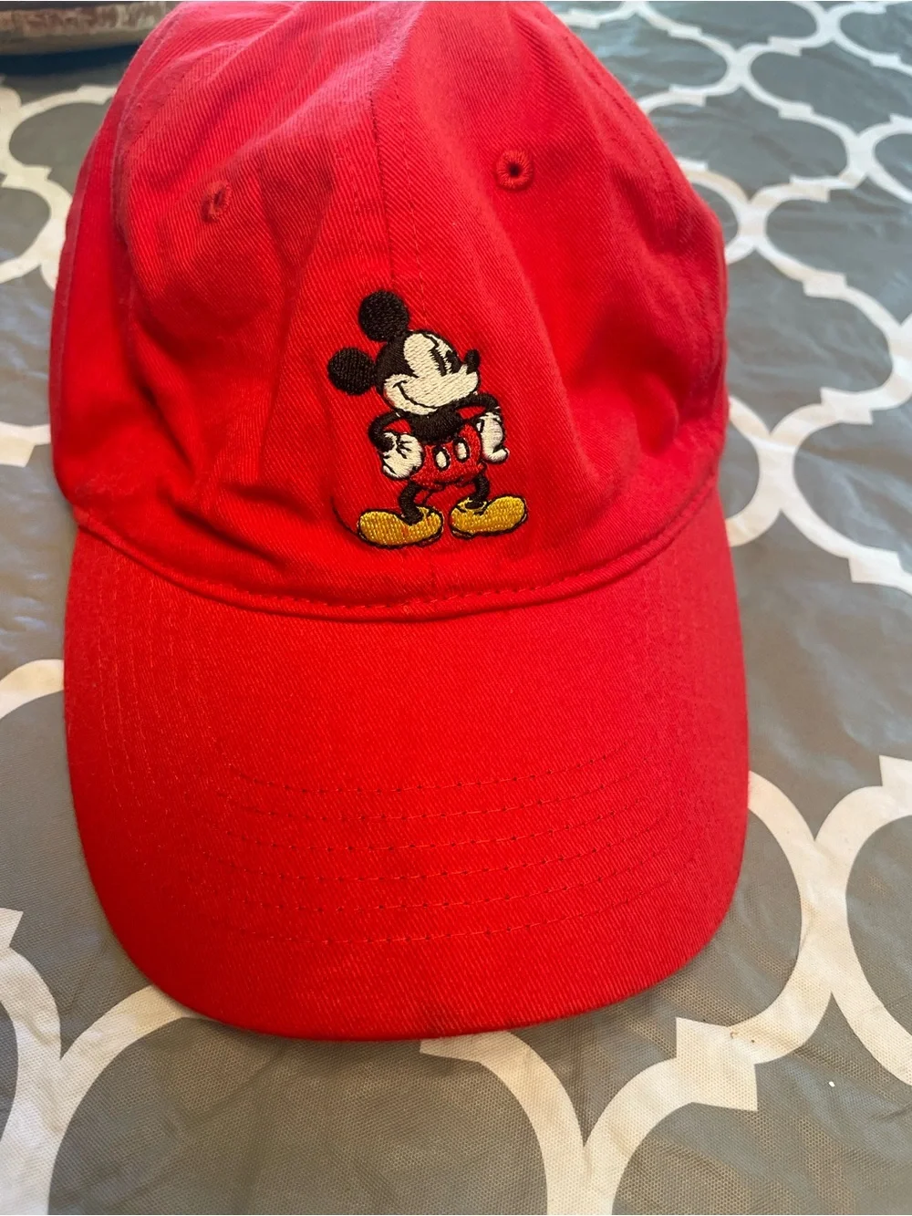 Toddler boys Mickey Mouse Embroidered Baseball Cap with cloth closure Disney fun